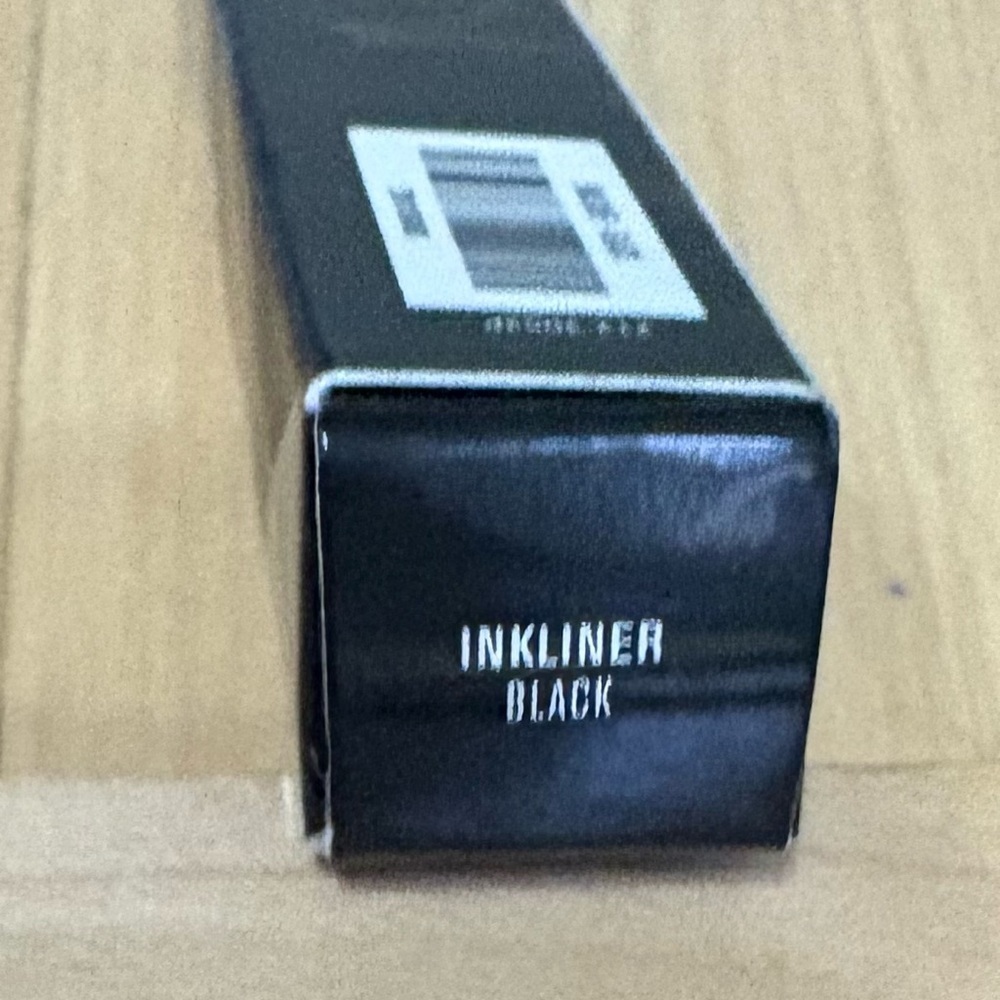 New - Il Makiage INKLINER LIQUID EYELINER - Picture 2 of 3